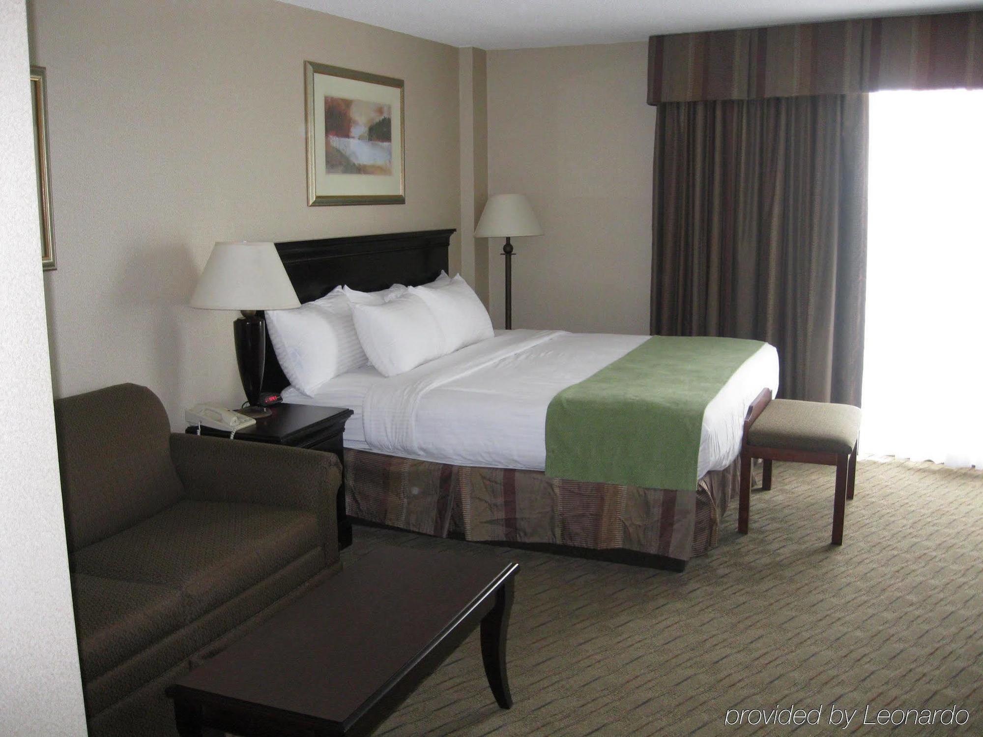 Plaza Hotel & Suites - Eau Claire Dış mekan fotoğraf