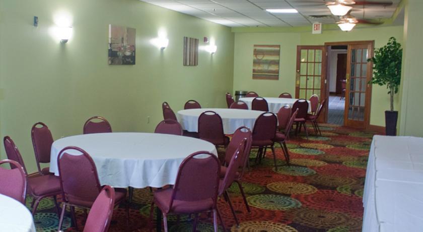 Plaza Hotel & Suites - Eau Claire Dış mekan fotoğraf