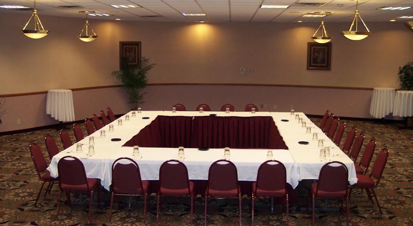 Plaza Hotel & Suites - Eau Claire Dış mekan fotoğraf