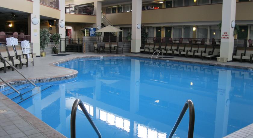 Plaza Hotel & Suites - Eau Claire Dış mekan fotoğraf